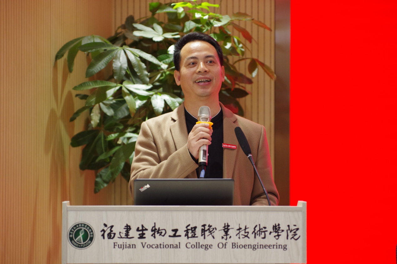 吴昌标副校长致辞.JPG