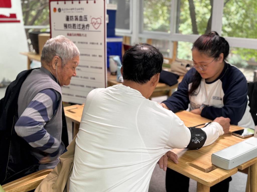 7dd7d25882050fbd7d636d9e57812047